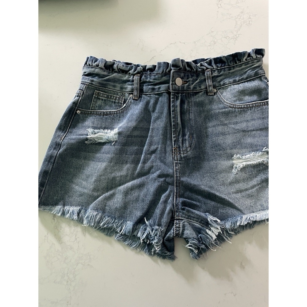 HAYDEN Distressed Denim High Waisted Frayed Hem‎ Shorts Women's Size L NWT